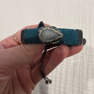 blue stone detail bracelet